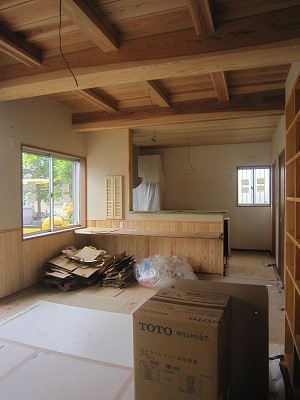 住まいやすさを重視した実用的な無垢の家
